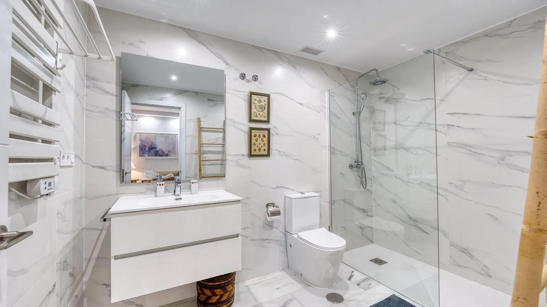 2045 Golden Beach Apartment Steps From The Sea Marbella 0*,  Spanyolország