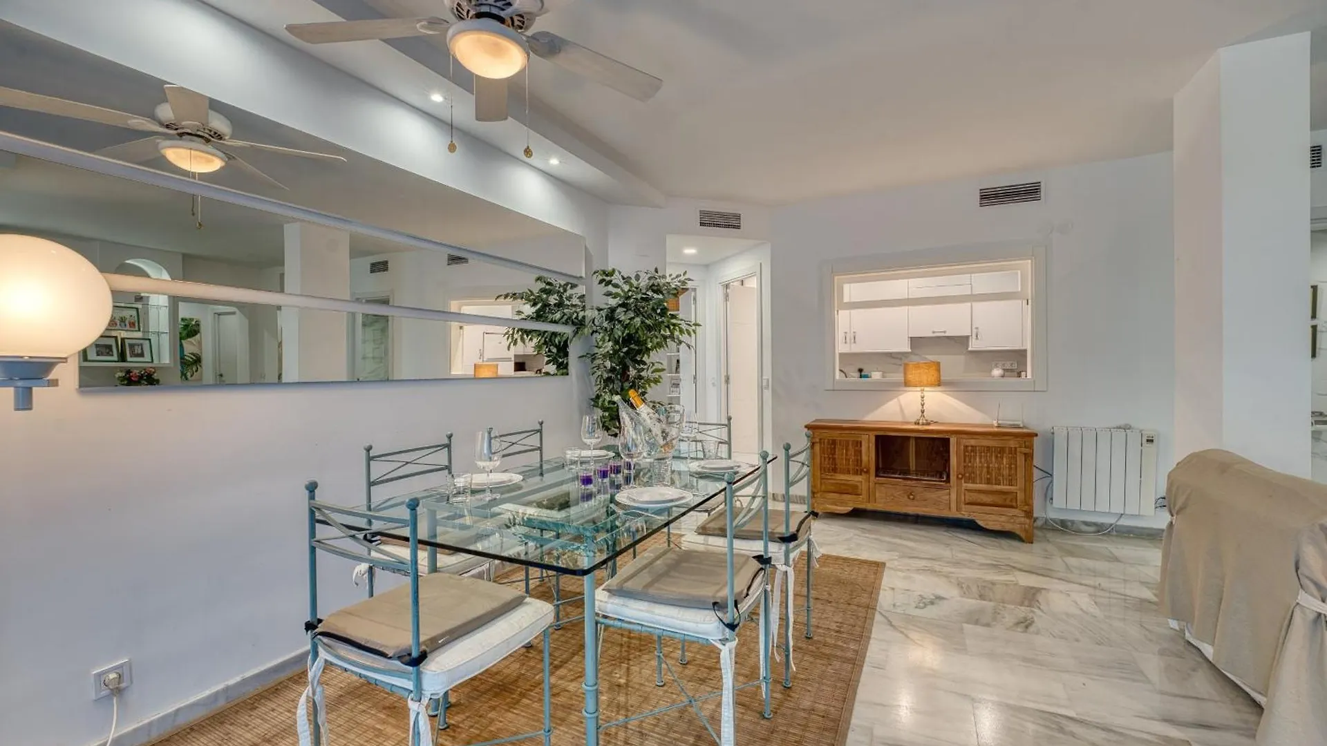 2045 Golden Beach Apartment Steps From The Sea Marbella
