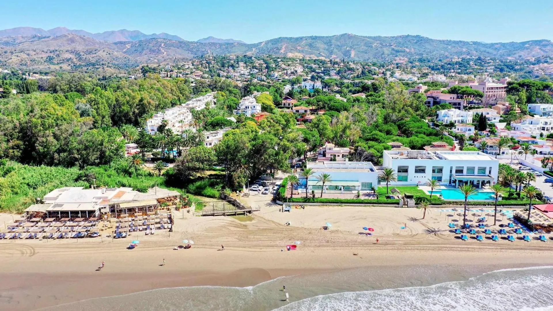 2045 Golden Beach Apartment Steps From The Sea Marbella